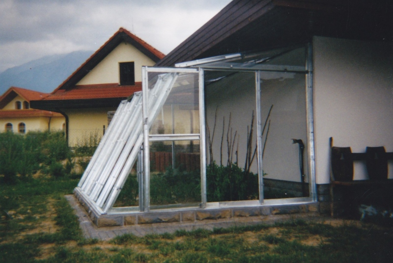 K stene rozšírený K stene rozšírený